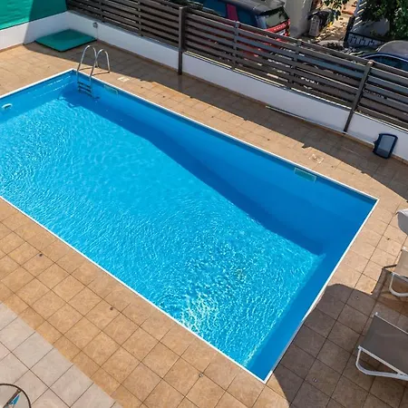 Sun & Private Villa *
